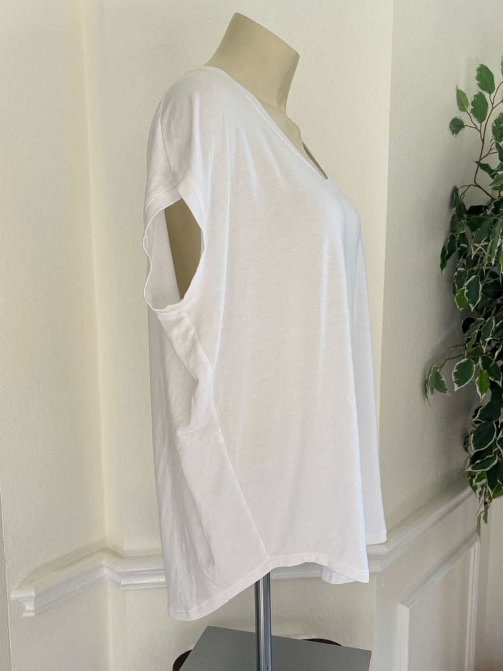 Athleta Cloudlight Stratus blouse - Picture 3 of 7